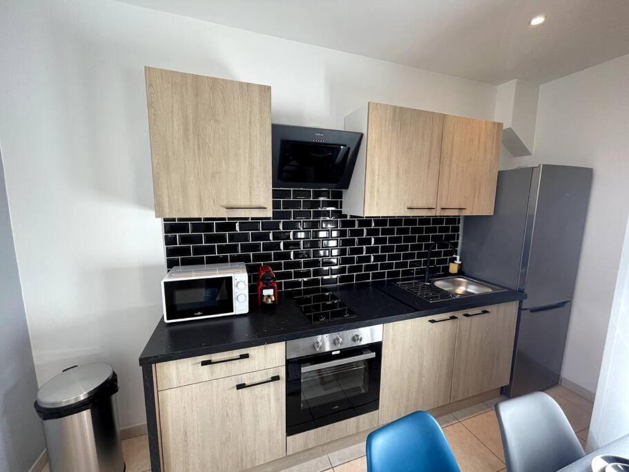 Appartement T2 Pour 3 Personnes Μασσαλία Εξωτερικό φωτογραφία